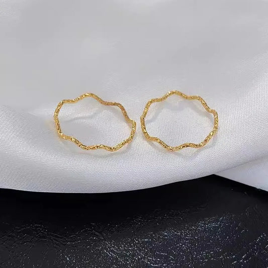 Delicate Waves Ring