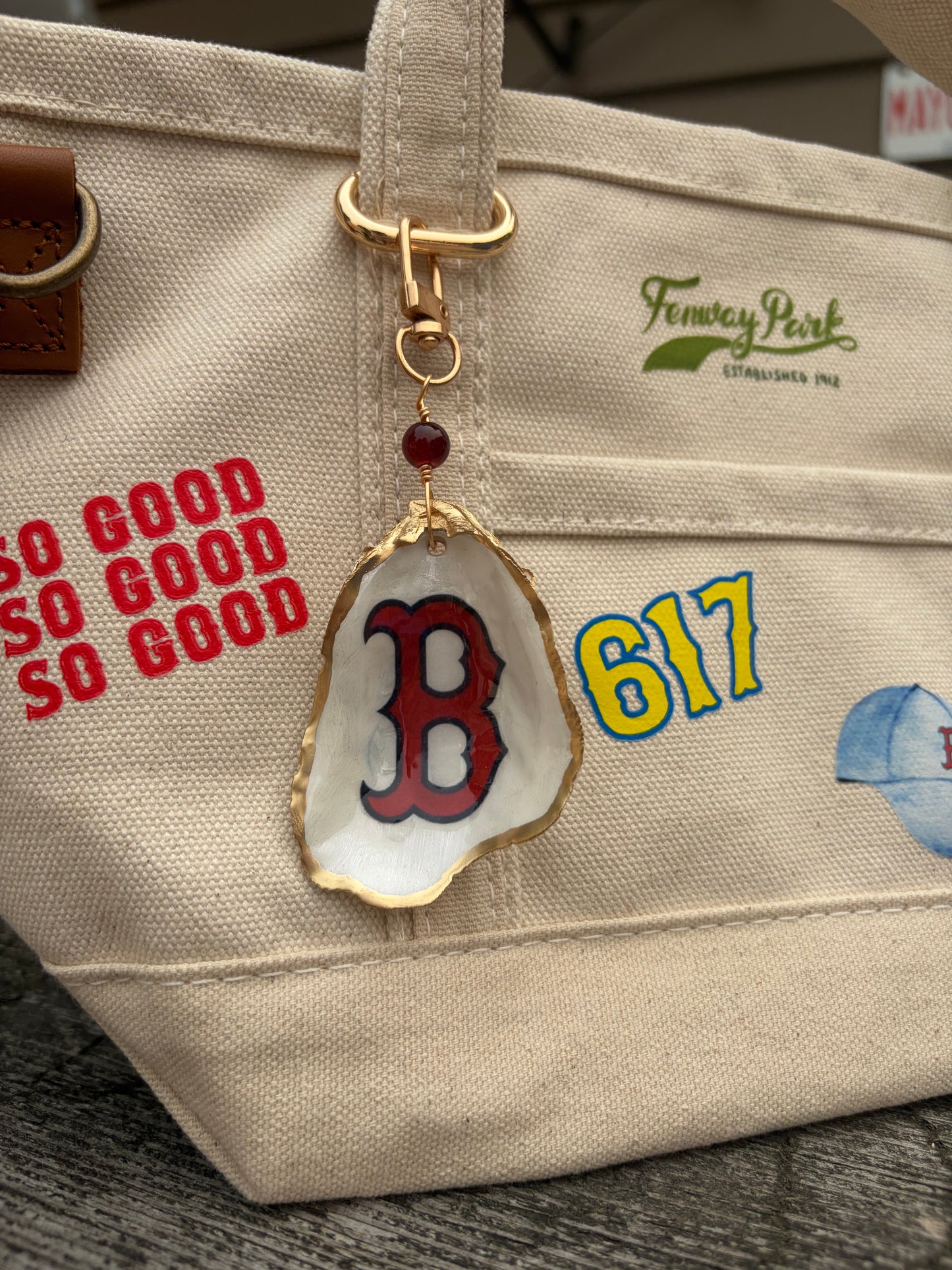Boston Oyster Shell Bag Charm/Keychain (Copy)
