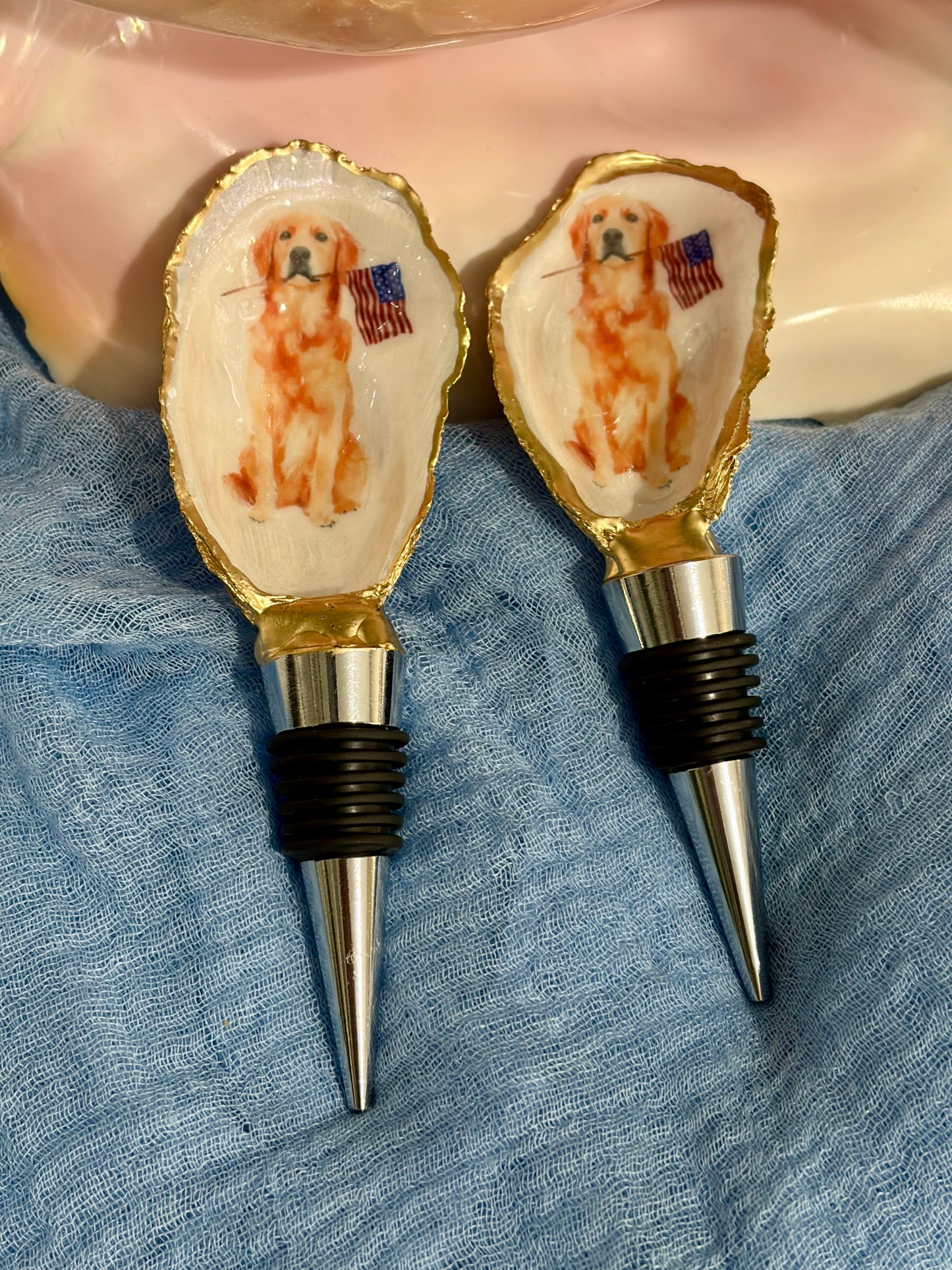 Patriotic Golden Retriever Oyster Shell Wine Stopper